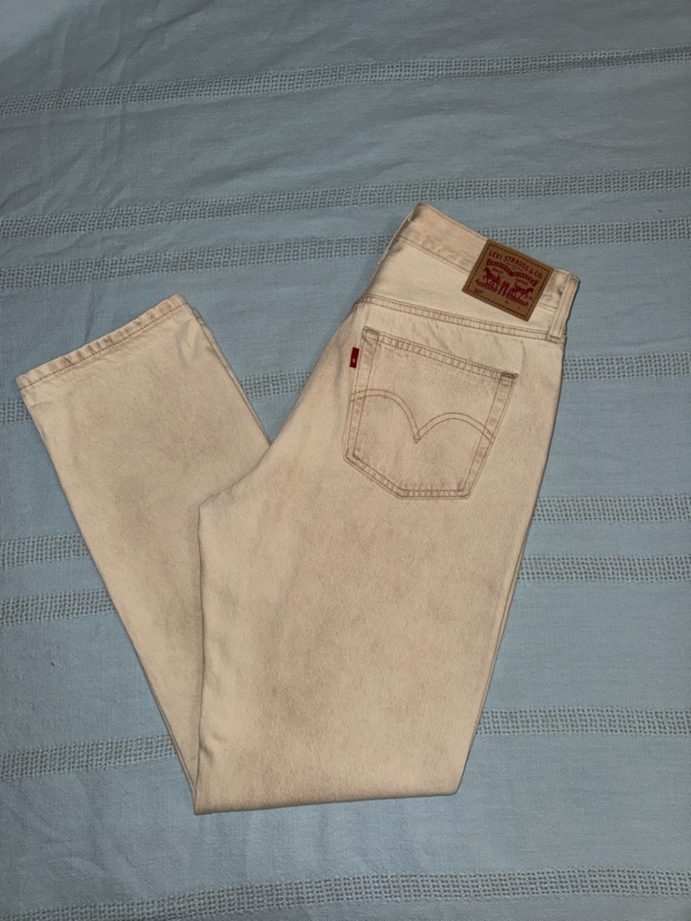 Levi's Cream Straight-Leg Jeans 501